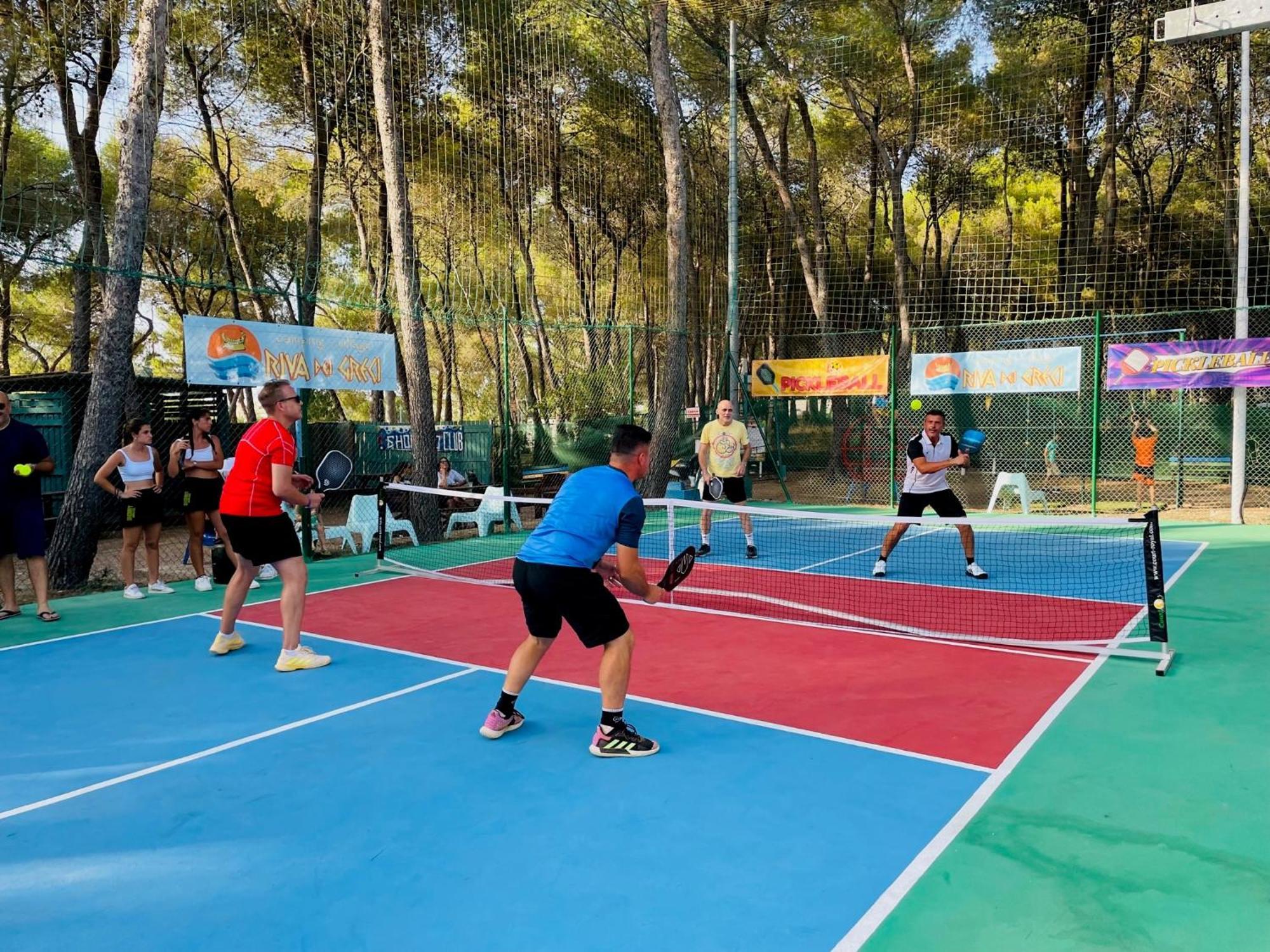 Riva Dei Greci Camping Village Metaponto Ngoại thất bức ảnh